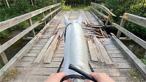 Die kaputte Brücke - Asche am Sattel
